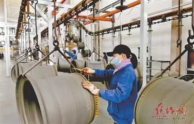 图片新闻技术开发 变革内容创作与传播的新引擎